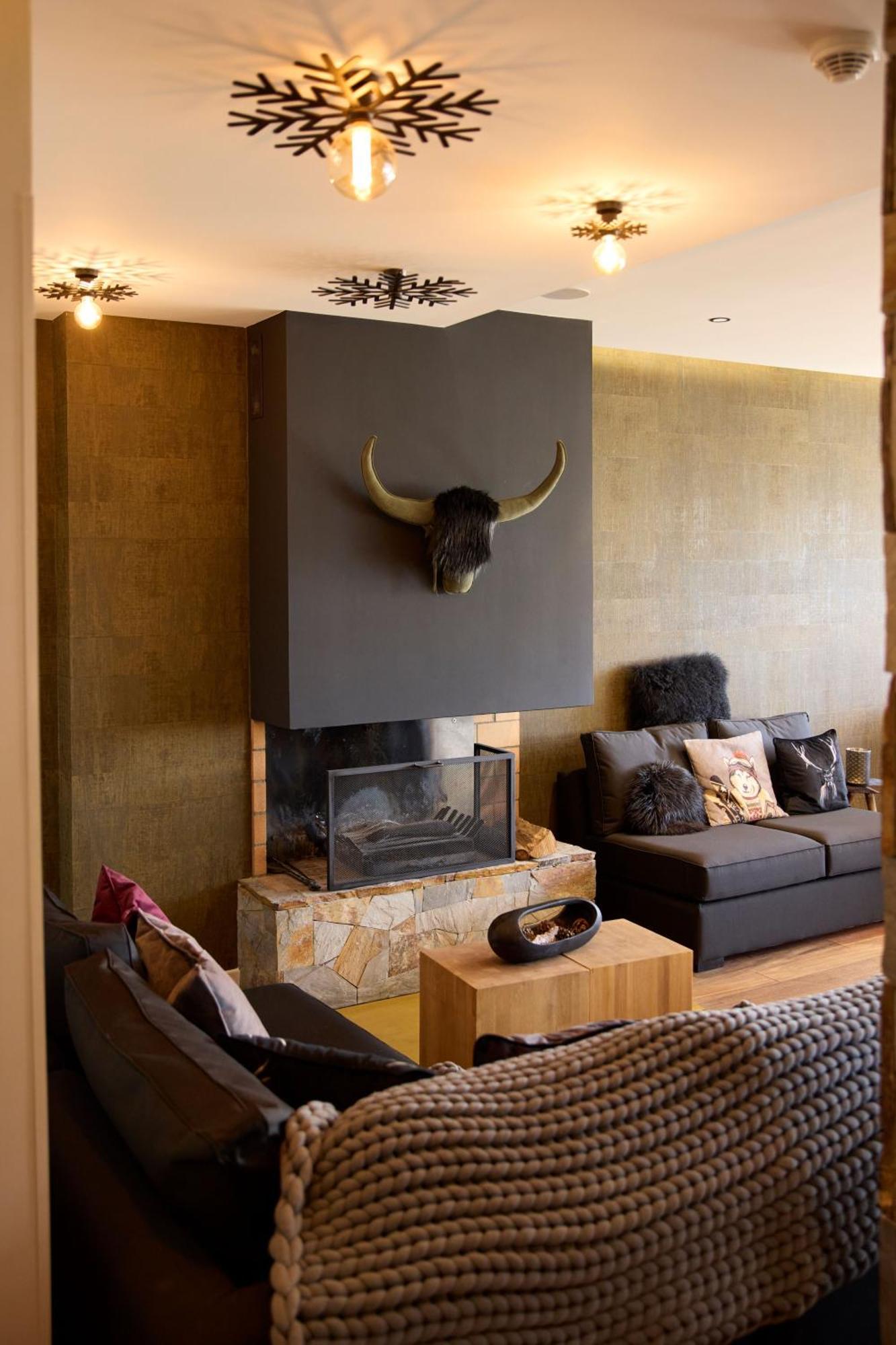 Hotel Le Grand Tetras Font-Romeu-Odeillo-Via Ngoại thất bức ảnh
