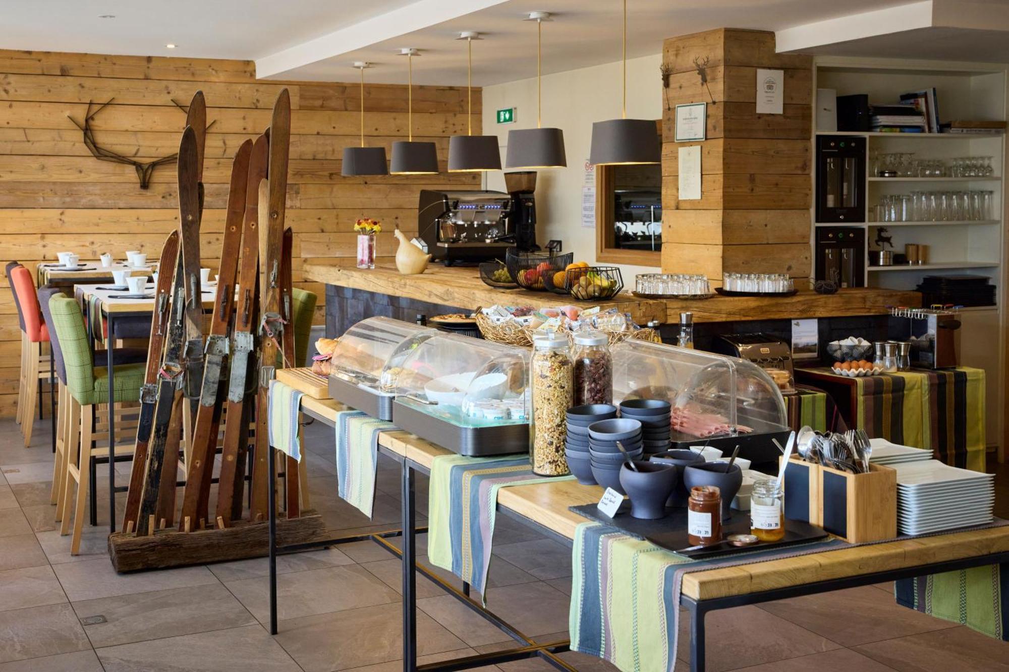 Hotel Le Grand Tetras Font-Romeu-Odeillo-Via Ngoại thất bức ảnh