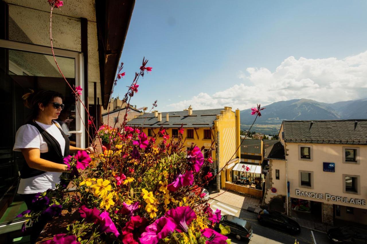 Hotel Le Grand Tetras Font-Romeu-Odeillo-Via Ngoại thất bức ảnh